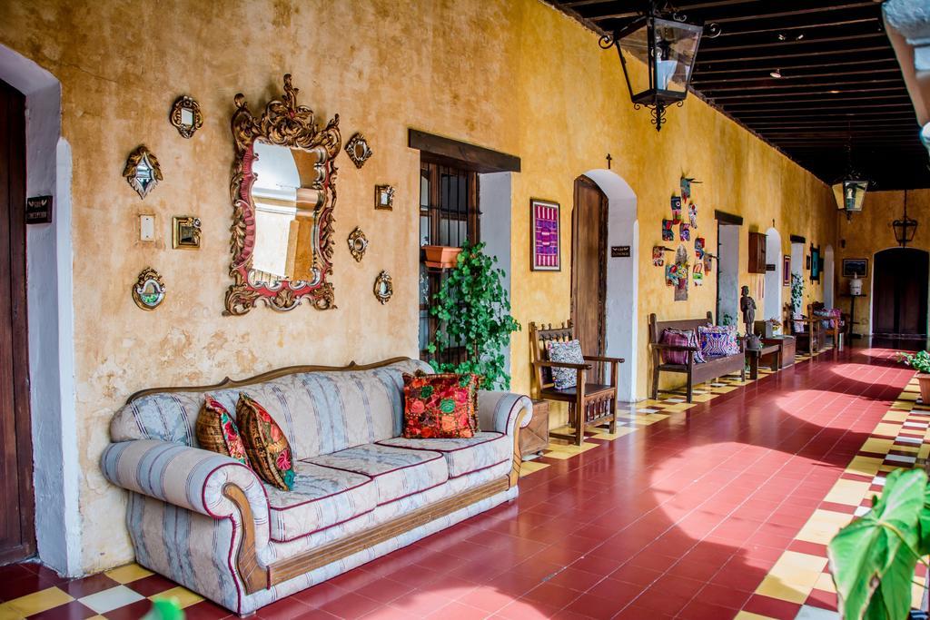 Hotel Convento Santa Catalina By Ahs Antigua Exterior photo