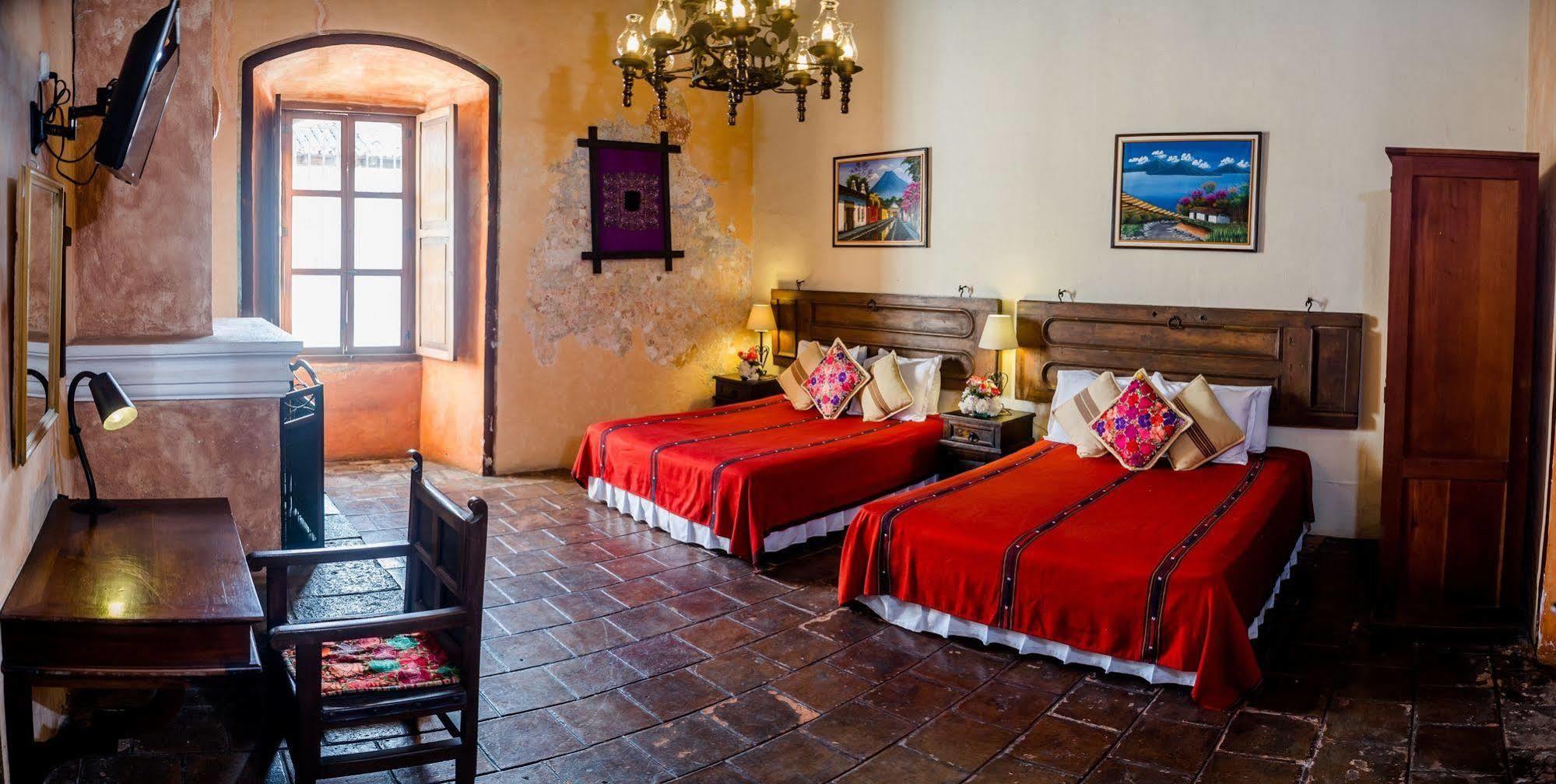 Hotel Convento Santa Catalina By Ahs Antigua Exterior photo